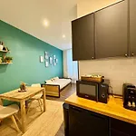 Studio Dans Un Quartier Anime De Reims